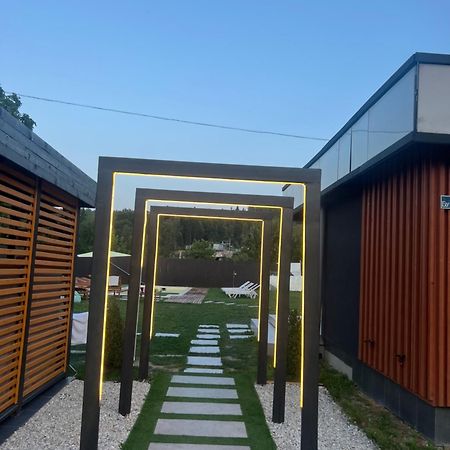 Mishelter Villa Migovo Luaran gambar