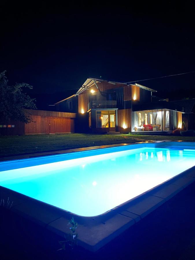 Mishelter Villa Migovo Luaran gambar