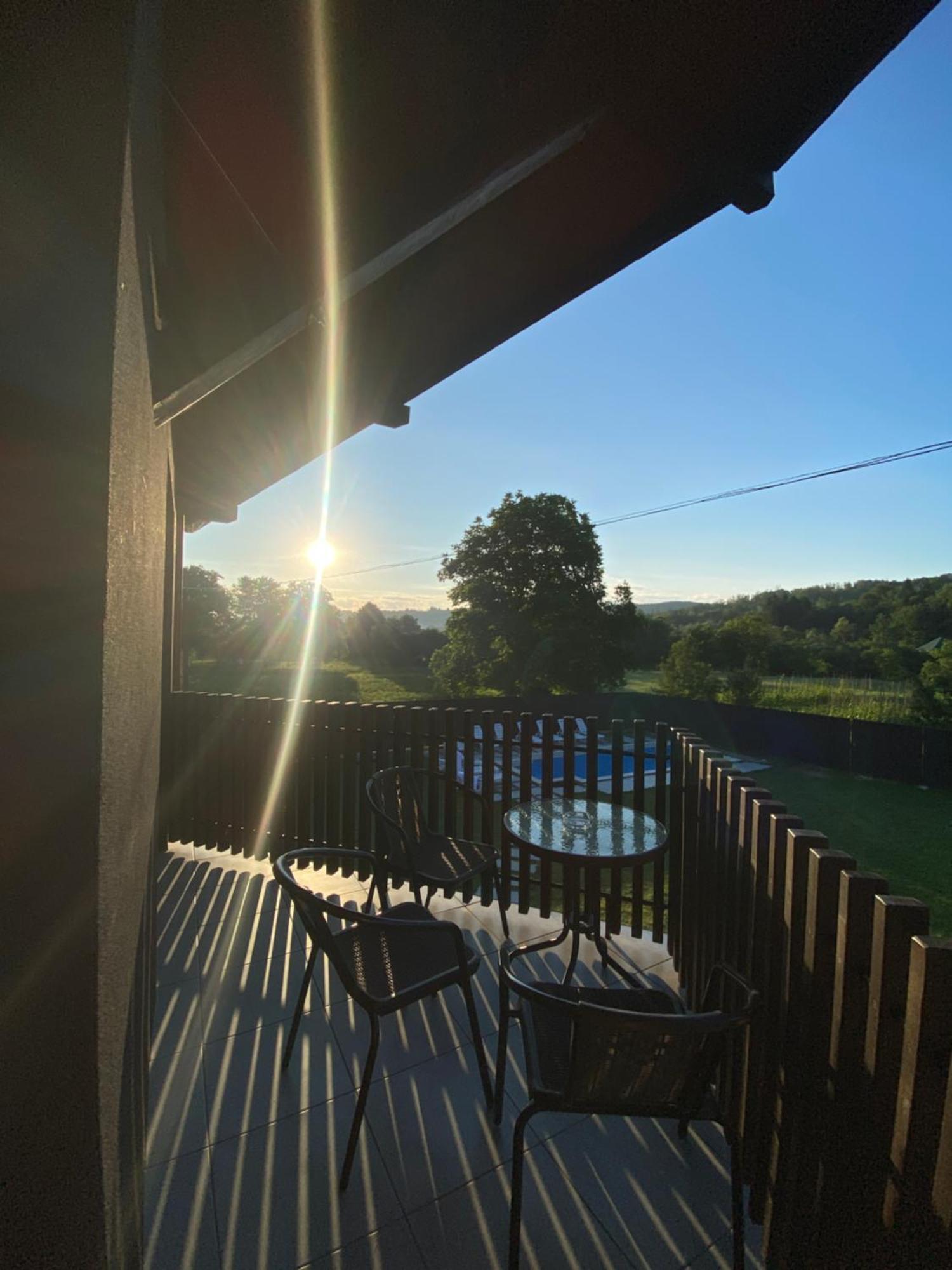 Mishelter Villa Migovo Luaran gambar