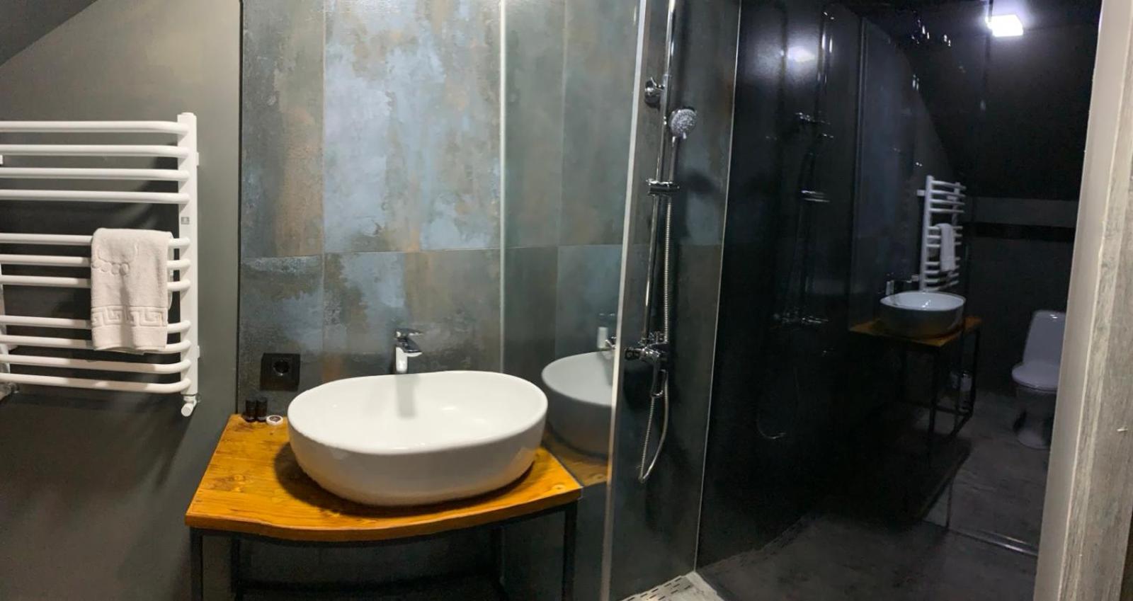 Mishelter Villa Migovo Luaran gambar